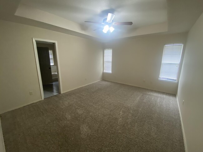 Building Photo - 8604 Timberlyn Way