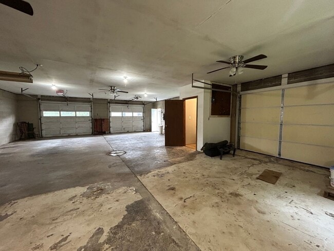 Building Photo - Newly Renovated Three Bedroom Home with Th...