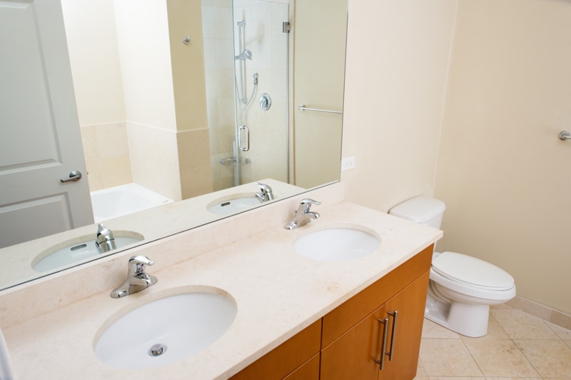 Master Bath - 2771 W Francis Pl