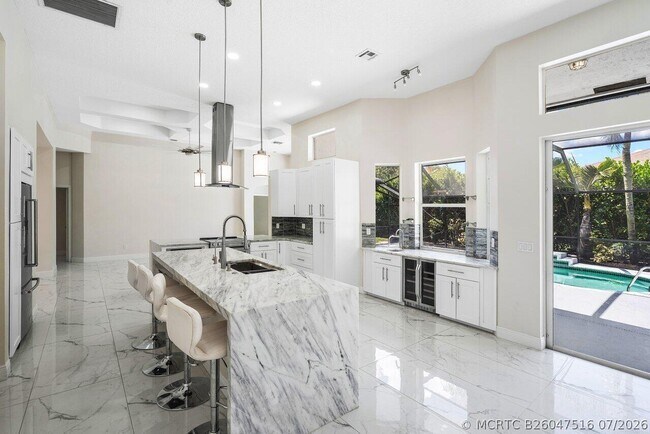 Building Photo - 50 Lake Eden Dr