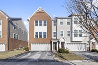 Building Photo - 780 Rockwell Ln