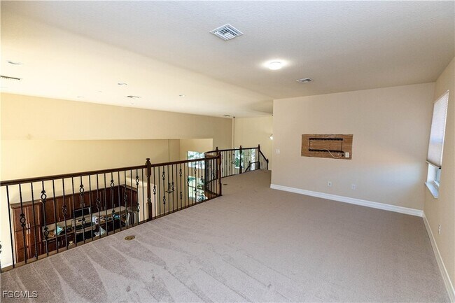 Building Photo - 11091 Sparkleberry Dr