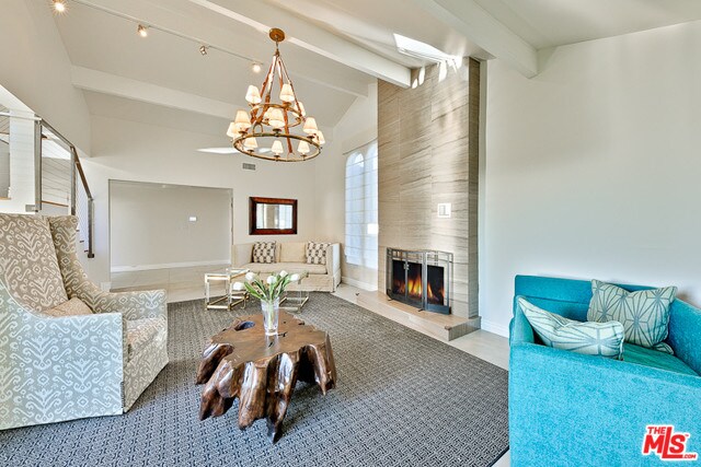 Building Photo - 2033 Hercules Dr