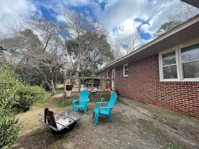 Building Photo - 849 Prosperity Dr