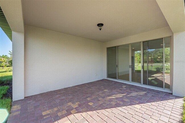 Building Photo - 7480 Wing Span Wy