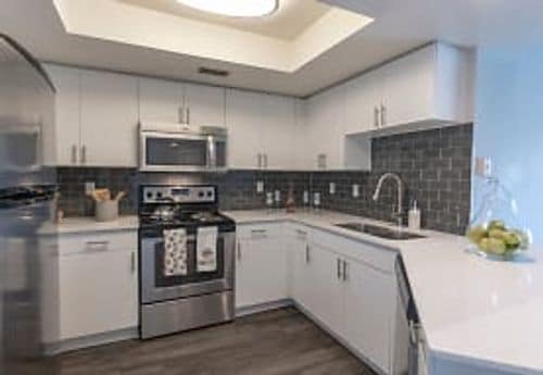 Building Photo - 10182 Stonehenge Cir