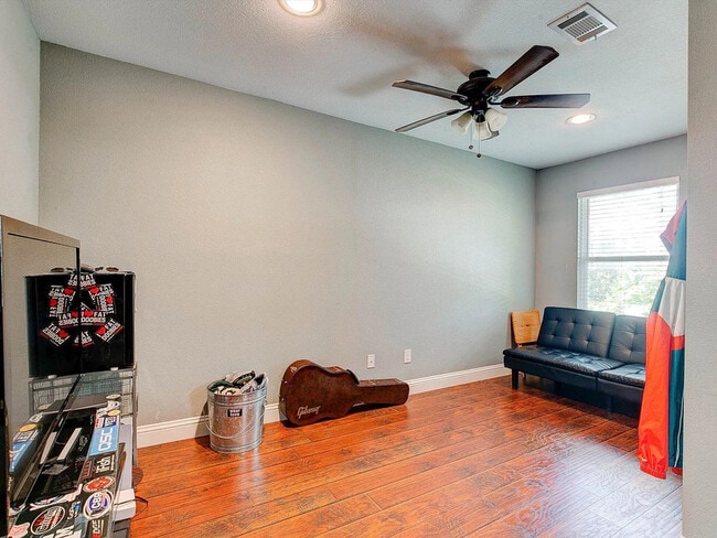 Building Photo - 3201 Forest Park Blvd