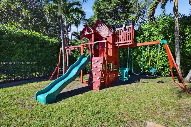 Building Photo - 11703 Sunfish Way