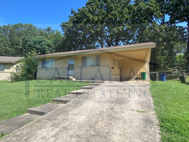 Primary Photo - NLR 2 Bedroom Home