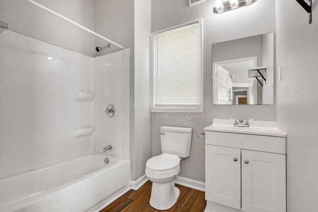 Building Photo - 317 S 39th St