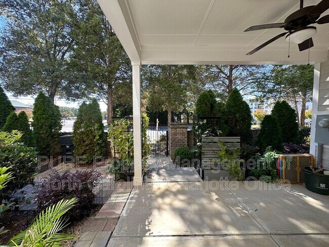 Building Photo - 9209 Colin Crossing Ct