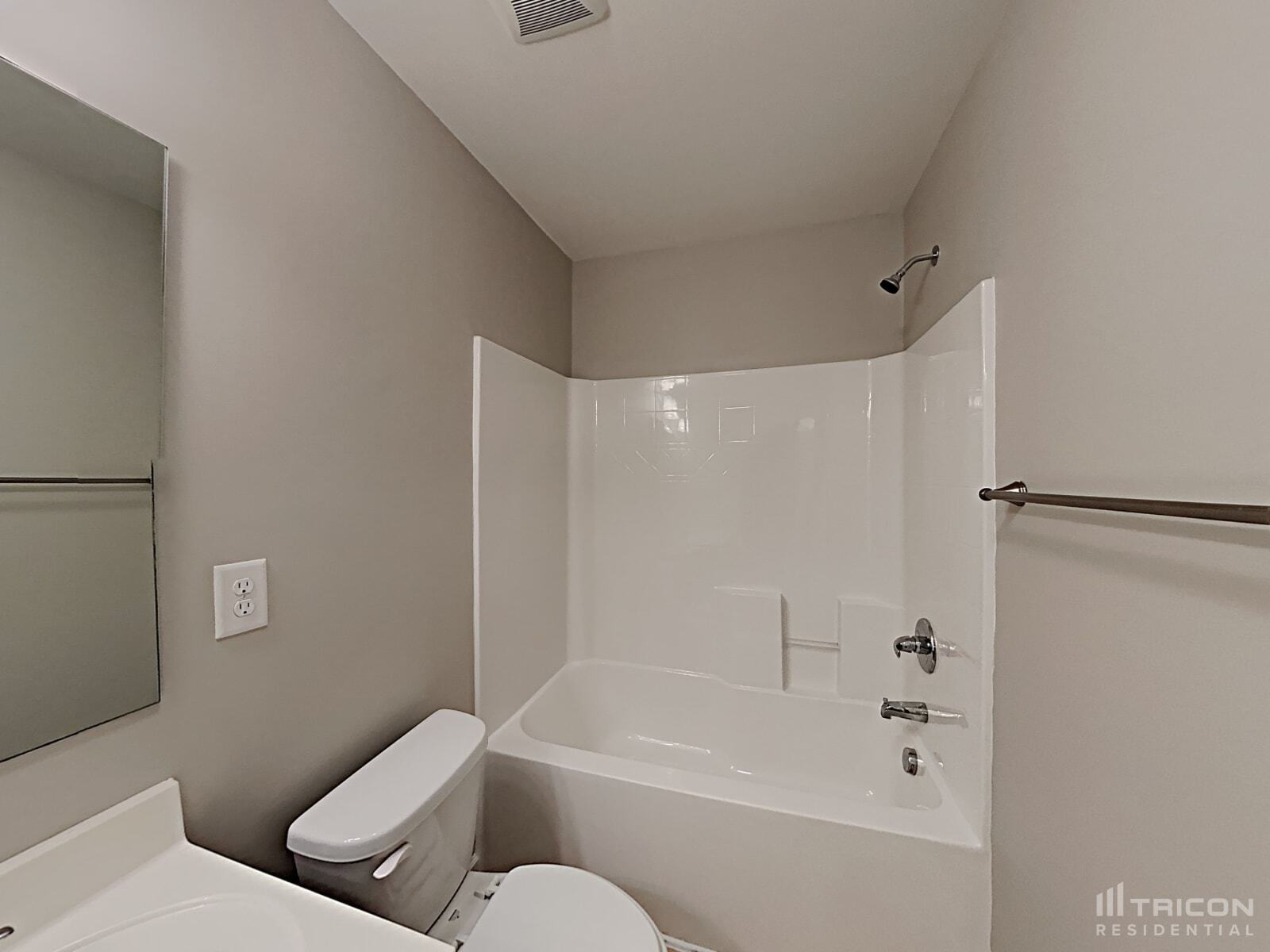 Building Photo - 87 Summerseat Way