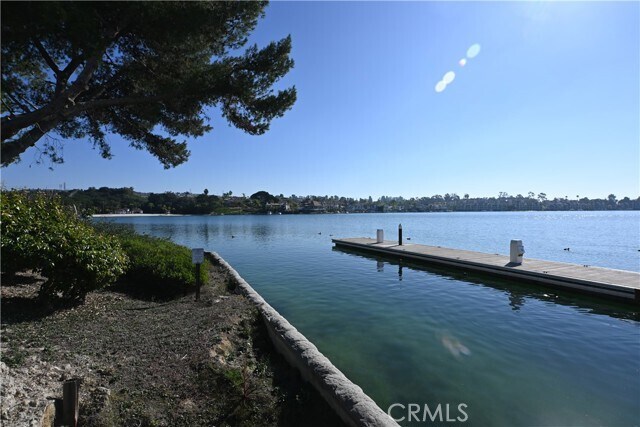 Building Photo - 28132 Via Chocano