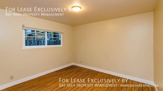 Building Photo - 129 Lorton Ave