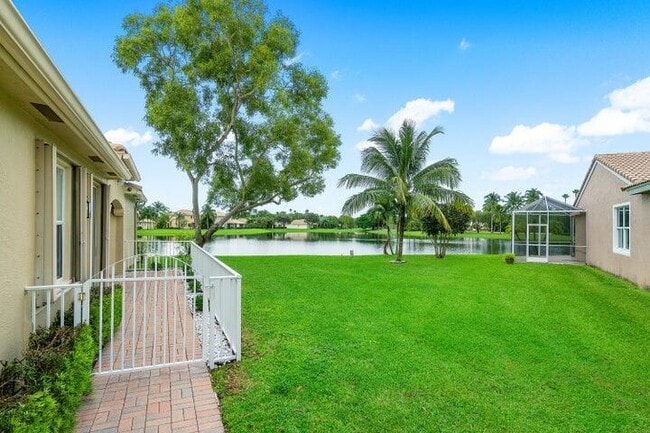 Building Photo - 8593 Mangrove Cay
