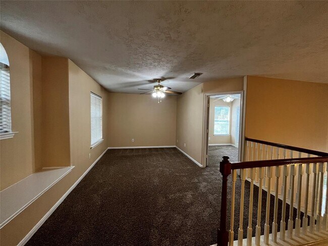 Building Photo - 14707 Concord Grove