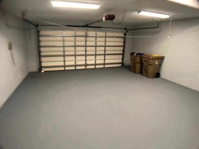 Building Photo - 2605 Southpointe Ct