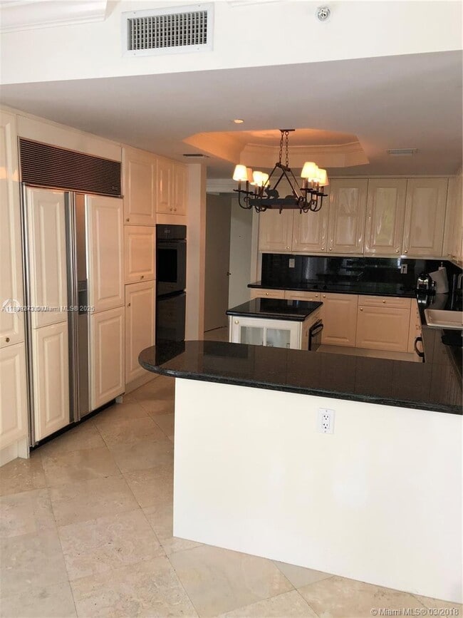 Building Photo - 430 Grand Bay Dr