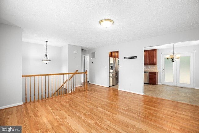 Building Photo - 7303 Sunset Ridge Ct