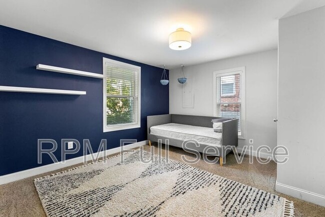 Building Photo - 335A Edith Ave