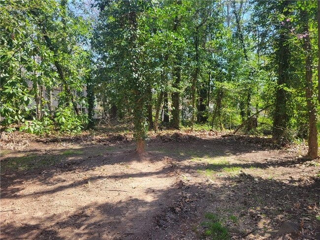 Building Photo - 591 Bolan St SE