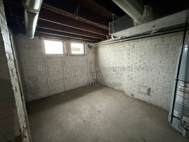 Building Photo - 1612 Bagley St