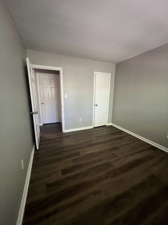 Building Photo - 14553 Old Courthouse Way