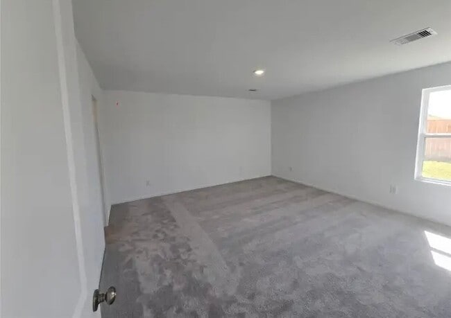 Building Photo - 16059 Tallis Dr