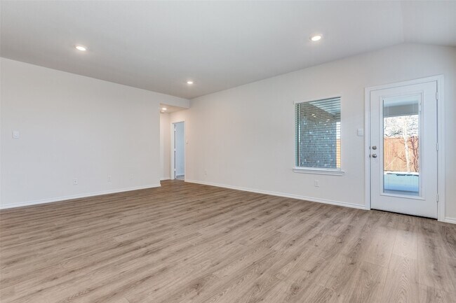 Building Photo - 1640 Basalt Ln