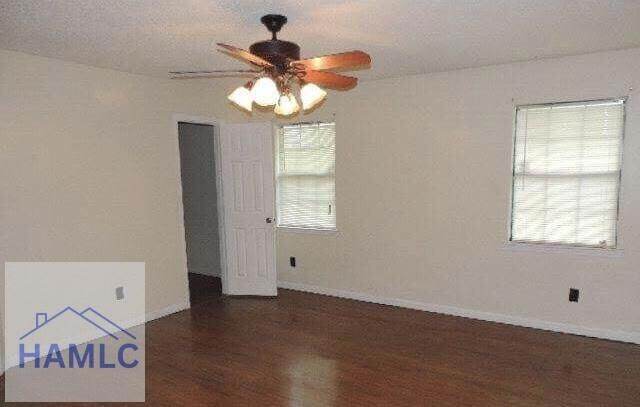 Building Photo - 925 Granger Dr