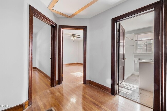 Building Photo - 109 Lincoln Ct