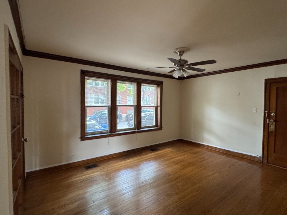 Building Photo - 3562 W Henderson St
