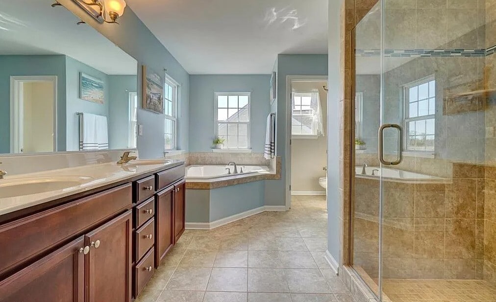 Building Photo - 561 Graphite Trl