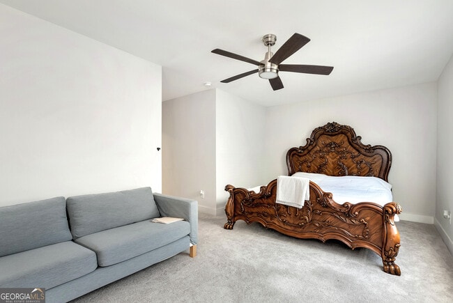 Building Photo - 6968 Manchester Dr