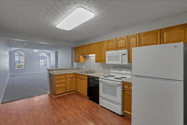 Building Photo - 2623 Landings Way