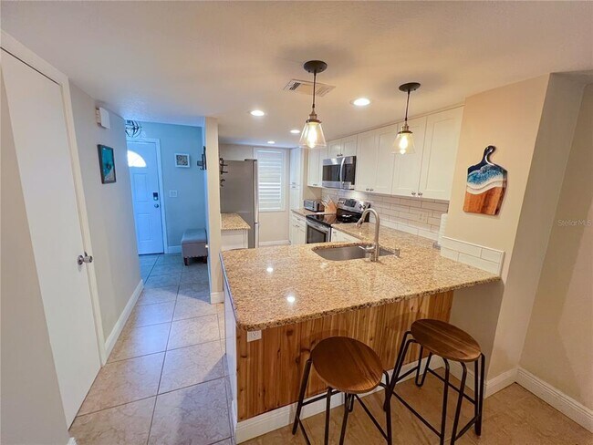 Building Photo - 6721 121st Ave N