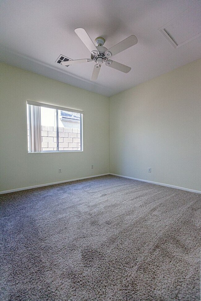 Building Photo - 1765 Baja Ln