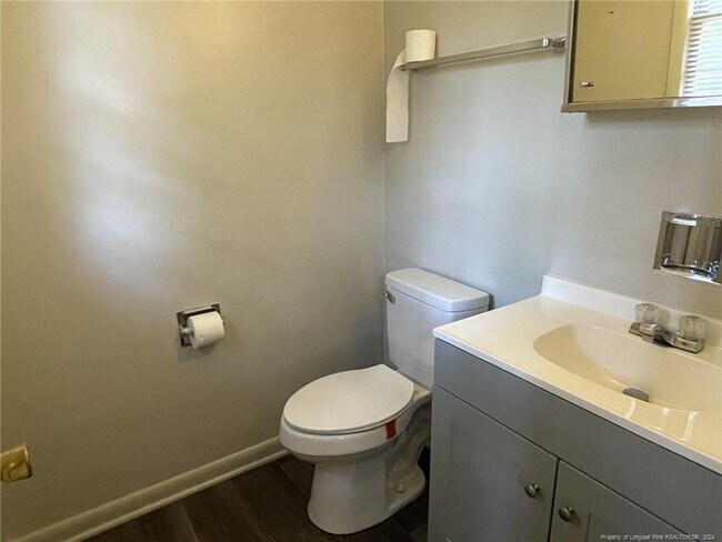 Building Photo - 323 Cadmium Ct