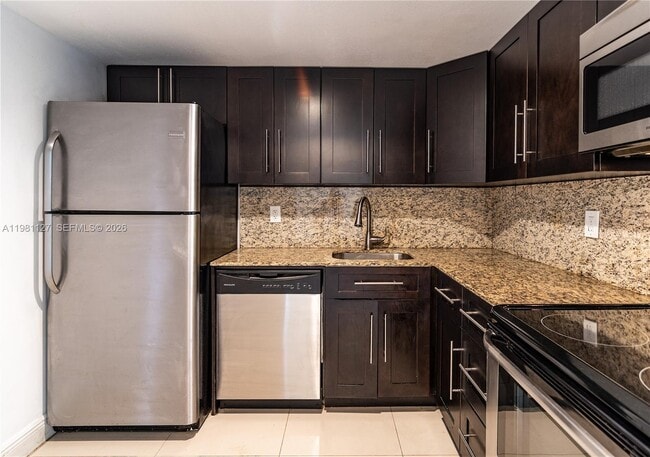 Building Photo - 4800 NW 79th Ave