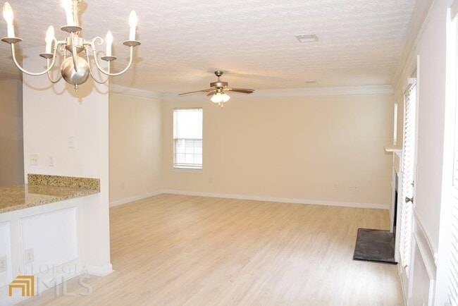 Building Photo - 43 Churchill Park Dr