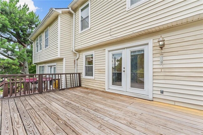 Building Photo - 2266 Oak Glenn Cir