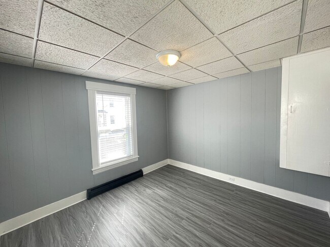 Building Photo - 416 Rimmon St