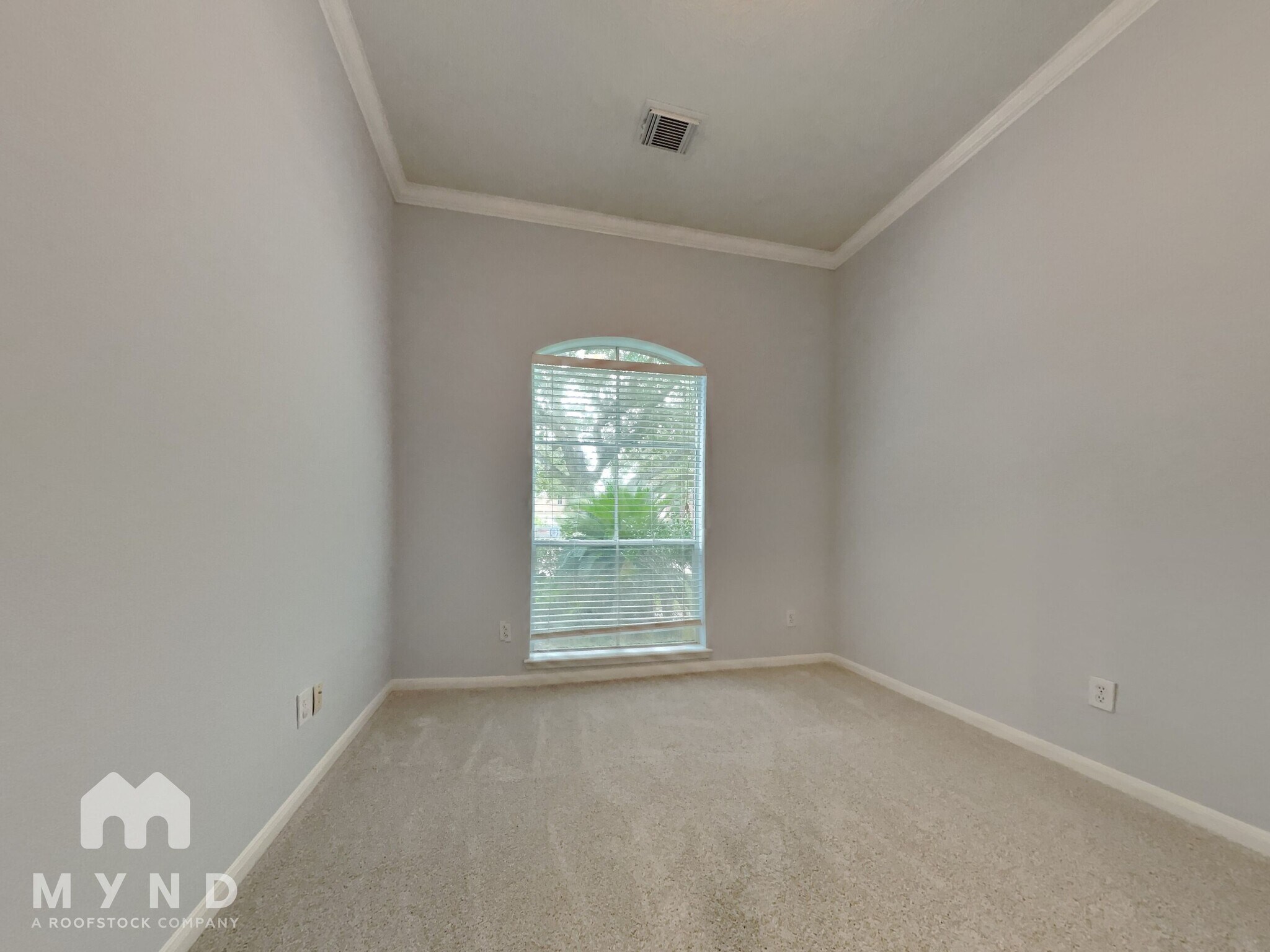Building Photo - 4606 Sunrise Dr