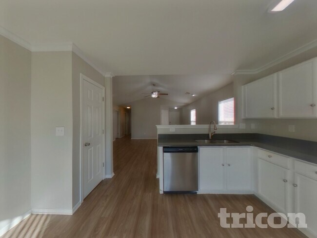 Building Photo - 3634 Charterhall Ln