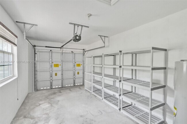 Building Photo - 4114 Sapphire St