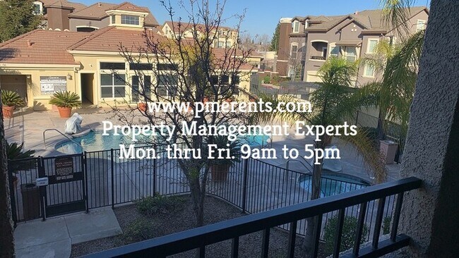 Building Photo - 5551 Tares Circle Condo