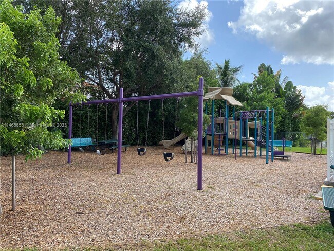 Building Photo - 16226 NW 19th St