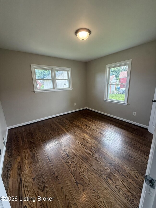 Building Photo - 5111 Lammers Ln