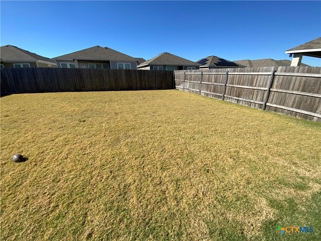 Building Photo - 2826 Wasilla Dr