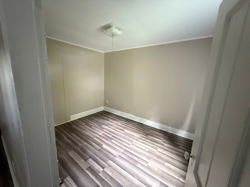 Building Photo - 215 Old Rte 22